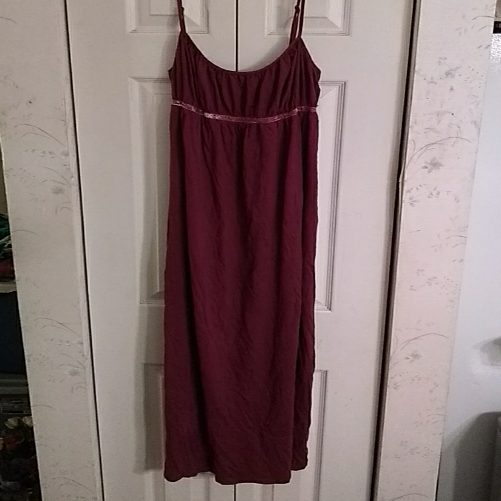 Long soft warm Victoria's Secret night gown. 102